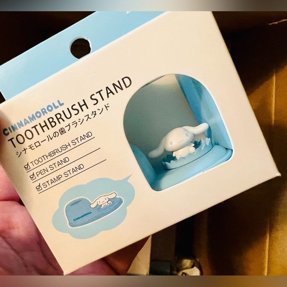 Hashy Sanrio Cinnamoroll Holder - Sanrio Japan Official - Picture 1 of 1